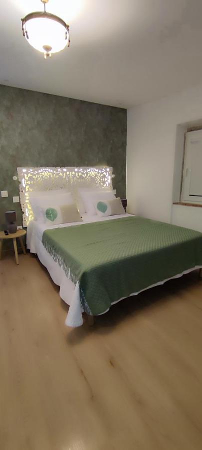 Baia Do Mundo Bed & Breakfast เซตุบาล ภายนอก รูปภาพ